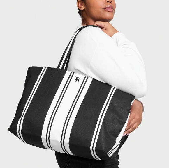 Victoria Secret Stripped Blk &Wht Tote w/Lip Gloss and Lip Oil - Picture 3 of 12